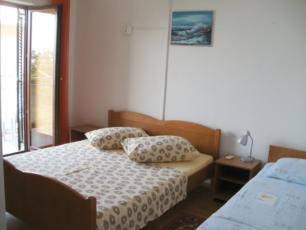 Beach Apartments Toni Podstrana Room photo